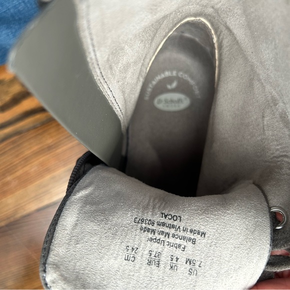 Dr Scholls grey zip up booties - Picture 2 of 10